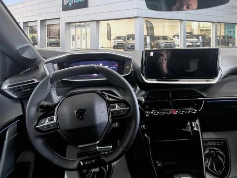 Peugeot e-208 GT Eléctrico 156 (115 Kw)