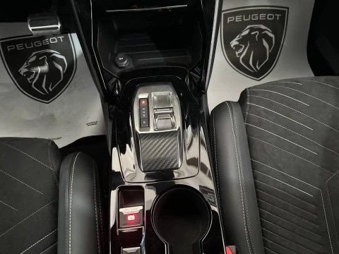 Peugeot e-208 GT Eléctrico 156 (115 Kw)