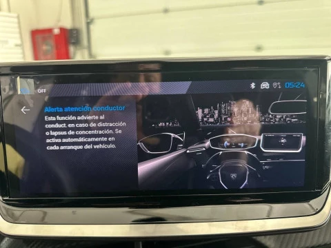 Peugeot e-208 GT Eléctrico 156 (115 Kw)