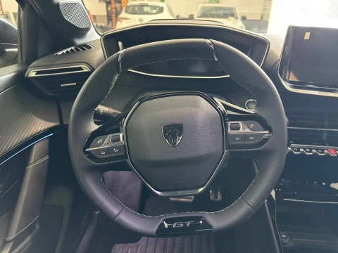 Peugeot e-208 GT Eléctrico 156 (115 Kw)