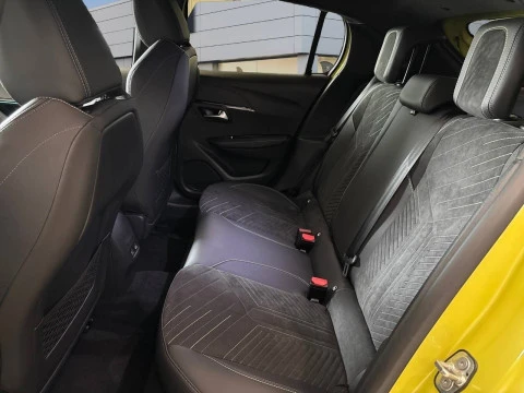 Peugeot e-208 GT Eléctrico 156 (115 Kw)