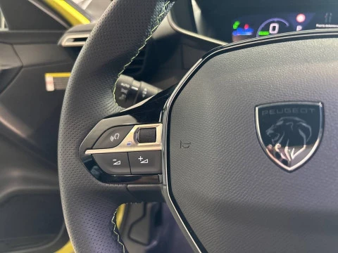 Peugeot e-208 GT Eléctrico 156 (115 Kw)