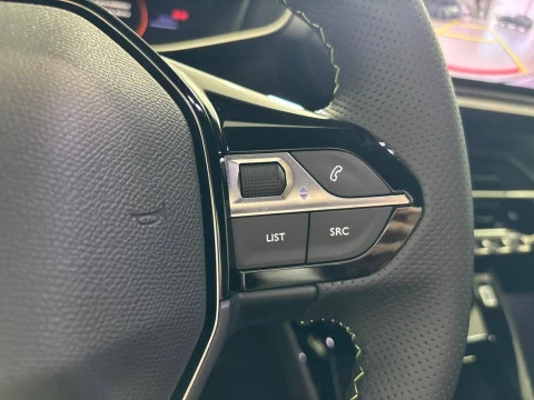 Peugeot e-208 GT Eléctrico 156 (115 Kw)