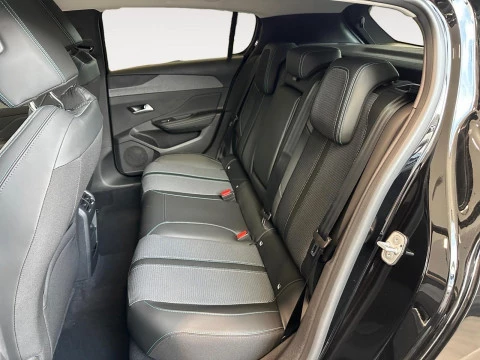 Peugeot 308 5P Allure Hybrid MHEV 145 e-DCS6