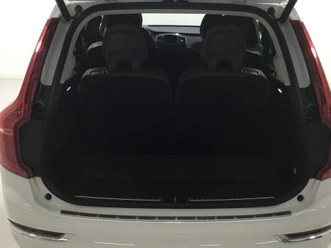 Volvo XC90 2.0 T8 AWD Plus Dark Recharge Auto