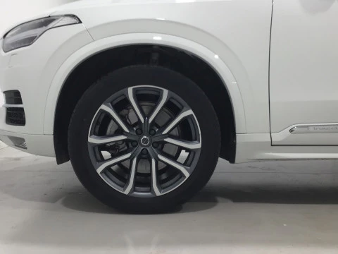 Volvo XC90 2.0 T8 AWD Plus Dark Recharge Auto