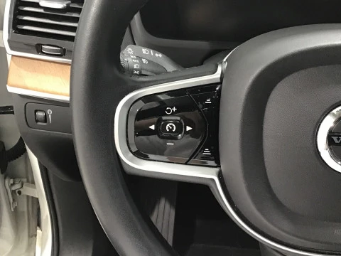 Volvo XC90 2.0 T8 AWD Plus Dark Recharge Auto