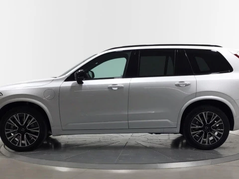 Volvo XC90 2.0 T8 AWD Plus Dark Recharge Auto