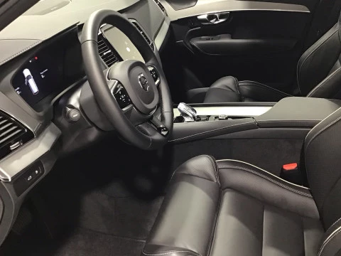 Volvo XC90 2.0 T8 AWD Plus Dark Recharge Auto