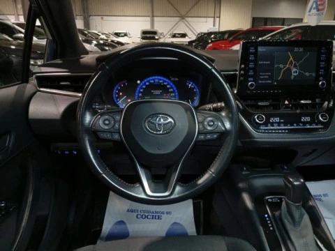 Toyota Corolla 1.8 125H BUSINESS E-CVT TOU SPORT