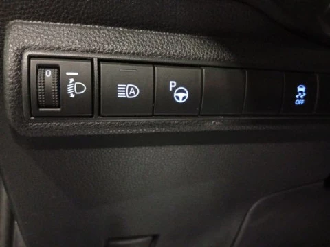 Toyota Corolla 1.8 125H BUSINESS E-CVT TOU SPORT