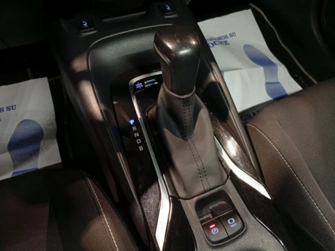 Toyota Corolla 1.8 125H BUSINESS E-CVT TOU SPORT