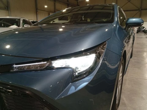 Toyota Corolla 1.8 125H BUSINESS E-CVT TOU SPORT