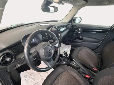 MINI COOPER CORPORATE 5 PUERTAS