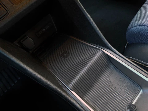 Renault R5 RENAULT 5 E-TECH EVOLUTION AUTONOMíA URBANA 90KW 5P