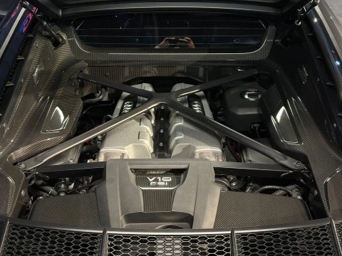 Audi R8 5.2 FSI V10 plus 610CV quattro S tronic