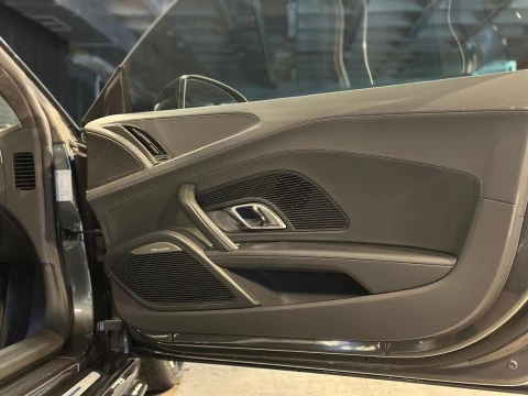 Audi R8 5.2 FSI V10 plus 610CV quattro S tronic