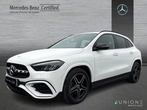 Mercedes-Benz GLA  200 d