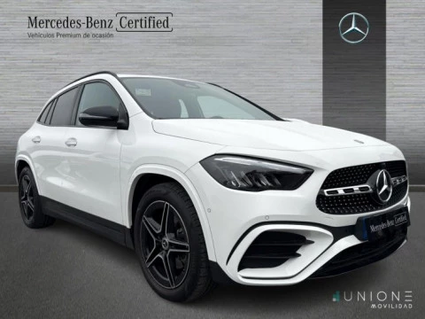 Mercedes-Benz GLA  200 d