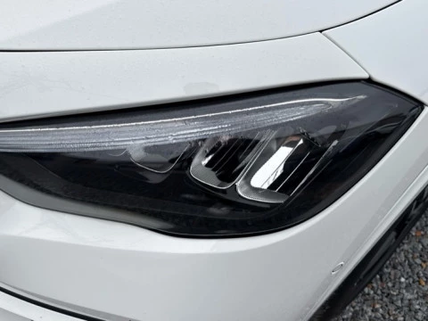 Mercedes-Benz GLA  200 d