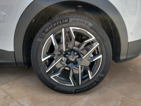 Peugeot 3008 Hybrid 1.2 107KW GT eDCS6