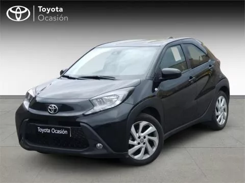 Toyota Aygo X Cross 5 Puertas Play 70 Manual 5v Toyota Aygo X Cross 5 Puertas Play 70 Manual 5v