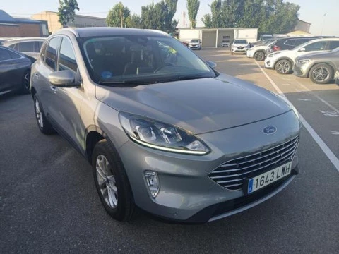 Ford Kuga Titanium 2.5 Duratec PHEV 165kW Auto