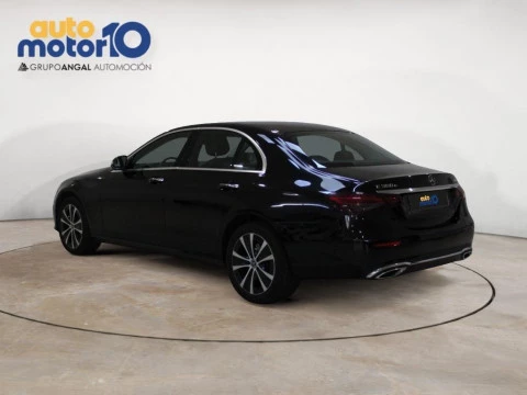 Mercedes-Benz Clase E 300 e 4MATIC