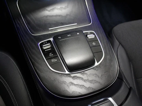 Mercedes-Benz Clase E 300 e 4MATIC