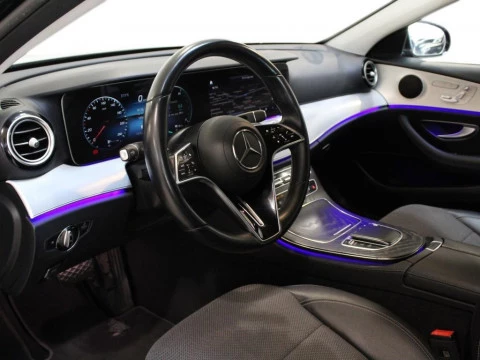 Mercedes-Benz Clase E 300 e 4MATIC