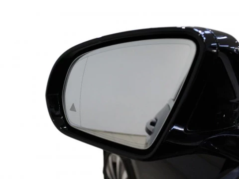 Mercedes-Benz Clase E 300 e 4MATIC