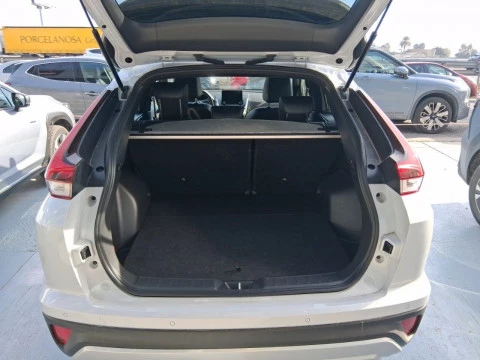 Mitsubishi Eclipse Cross PHEV Kaiteki 4WD