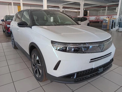 Opel Grandland NUEVO GRANDLAND GS 1.2T XHT HYBRID EDCT6 S/S 145 C