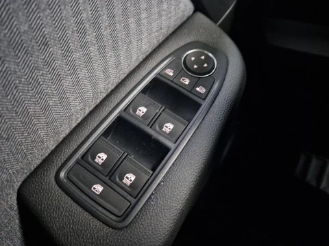 Renault Clio Techno E-Tech full hybrid 145 (103kw)