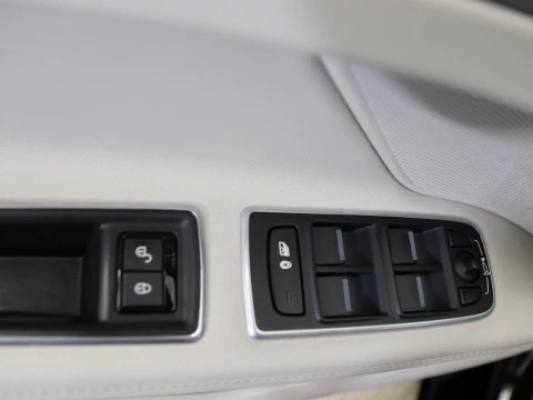Jaguar XF sedan 2.0D 132KW PRESTIGE AUTO 4P