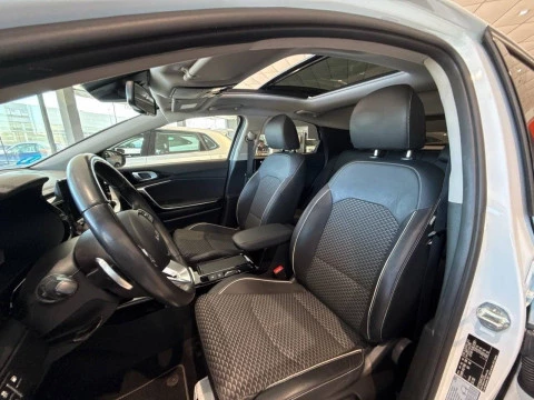 Kia XCeed 1.6 GDi PHEV 104kW (141CV) eMotion