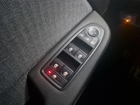 Renault Clio techno Eco-G 100cv (74kW)