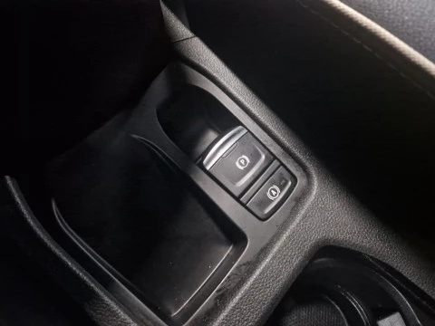 Renault Clio techno Eco-G 100cv (74kW)