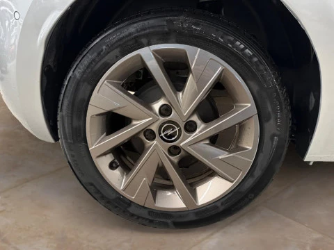 Opel Corsa 1.2T XHL Hybrid 81kW Edition eDCT