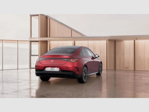 Mercedes-Benz CLA  180 con tecnologia hibrida