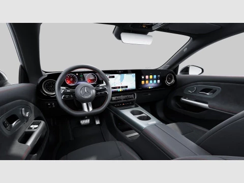 Mercedes-Benz CLA  180 con tecnologia hibrida