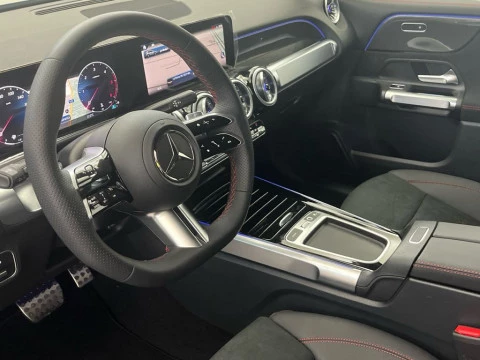 Mercedes-Benz GLB 200 d