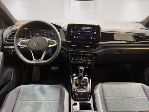 Volkswagen T-Roc Dark Line 2.0 TDI 110 kW (150 CV) DSG