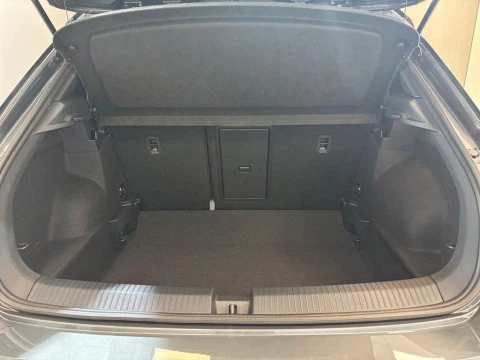 Volkswagen T-Roc Dark Line 2.0 TDI 110 kW (150 CV) DSG