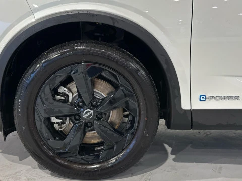 Nissan Qashqai E-POWER 140 KW (190 CV) Black Edition