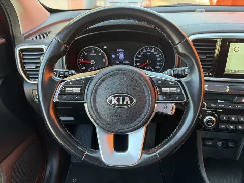 Kia Sportage 1.6 MHEV Drive 4x2 85 kW (115 CV)