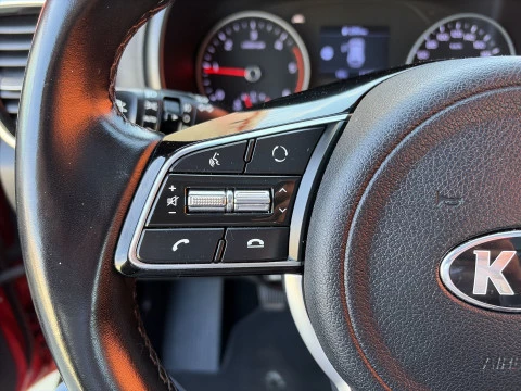 Kia Sportage 1.6 MHEV Drive 4x2 85 kW (115 CV)