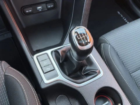 Kia Sportage 1.6 MHEV Drive 4x2 85 kW (115 CV)