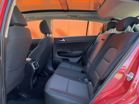 Kia Sportage 1.6 MHEV Drive 4x2 85 kW (115 CV)