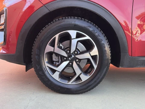 Kia Sportage 1.6 MHEV Drive 4x2 85 kW (115 CV)